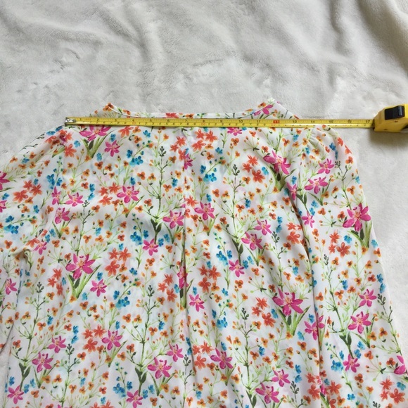 Gap Women's Floral Pintuck Split Neck Blouse - Picture 3 of 6